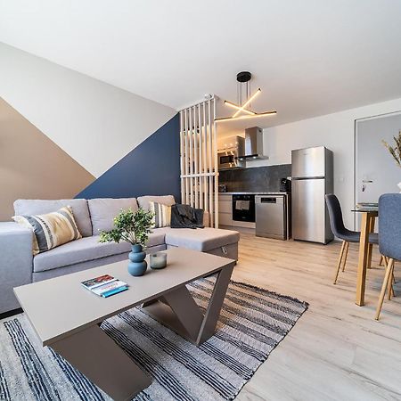 Entree Autonome-Ste Clotilde-Parking Apartment แซงต์-เดอนี ภายนอก รูปภาพ