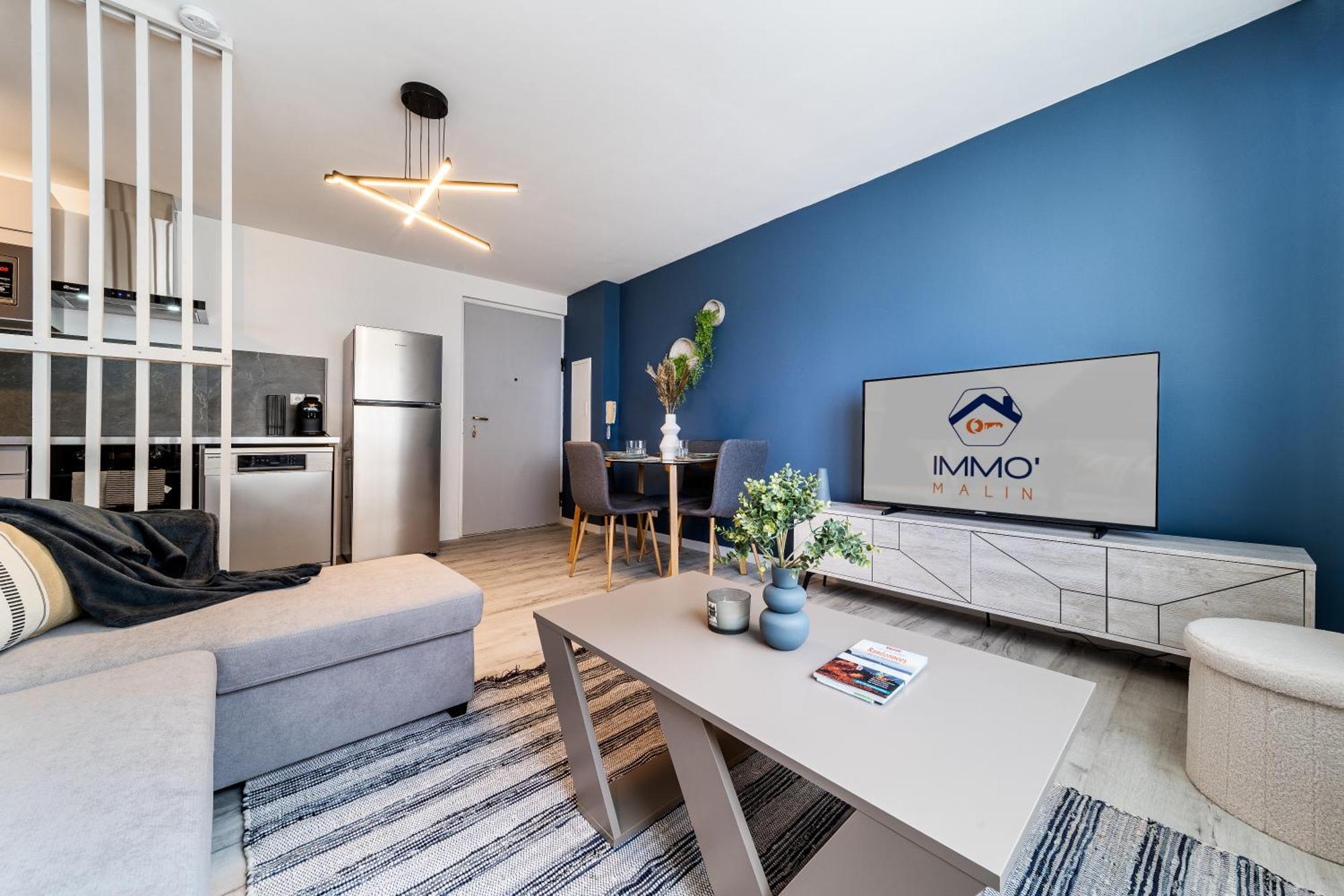 Entree Autonome-Ste Clotilde-Parking Apartment แซงต์-เดอนี ภายนอก รูปภาพ